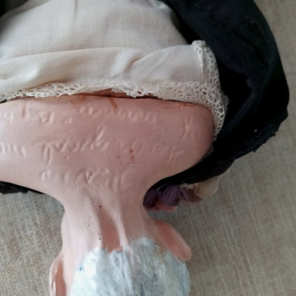 For Doll Collecters -- Pair of 1950s Maggie Heads Antique Dolls - Picture 6 of 12